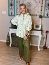 Load image into Gallery viewer, Ivory Skies Corduroy Shirt
